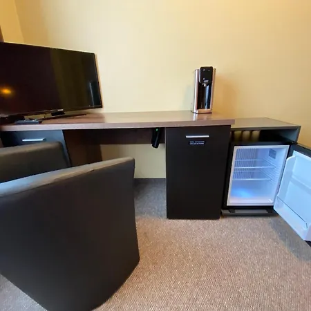 Adamidis Altenmedingen