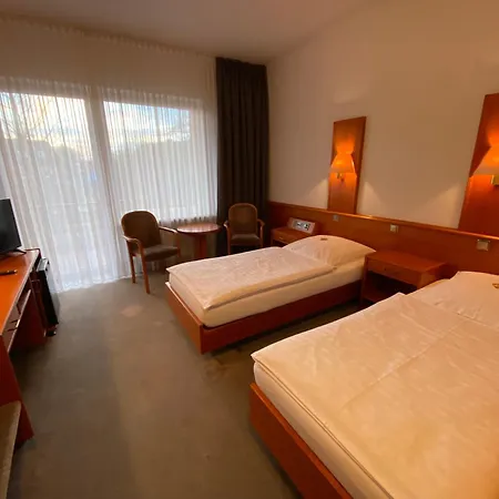 Adamidis Hotel