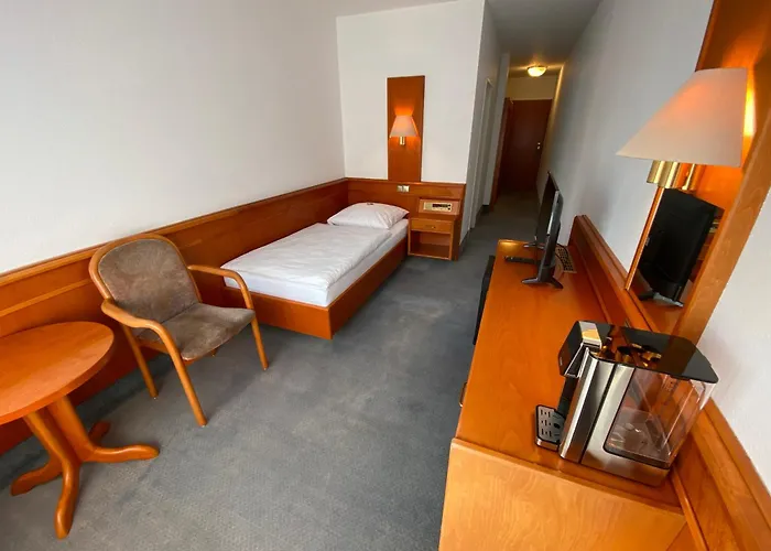 Adamidis * Altenmedingen